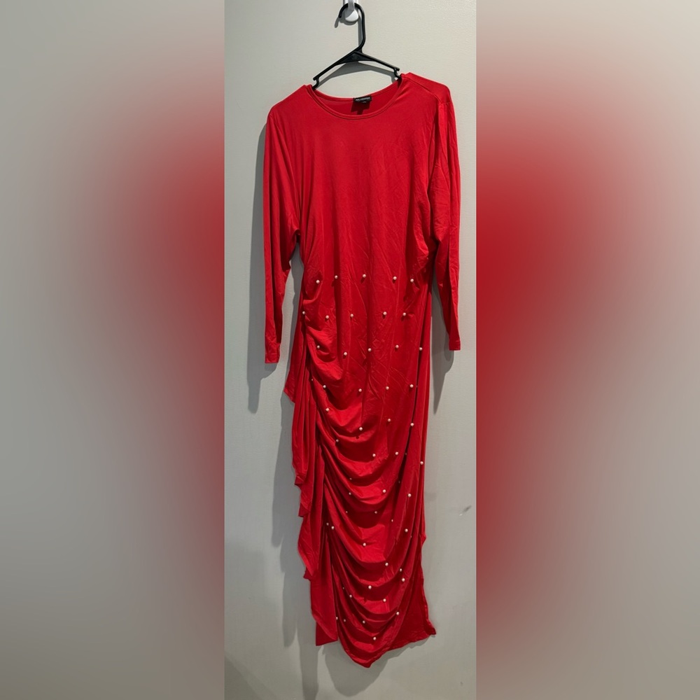 Elegant Red Ruched Dress